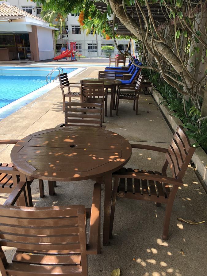 Private Water Chalet Port Dickson Esterno foto